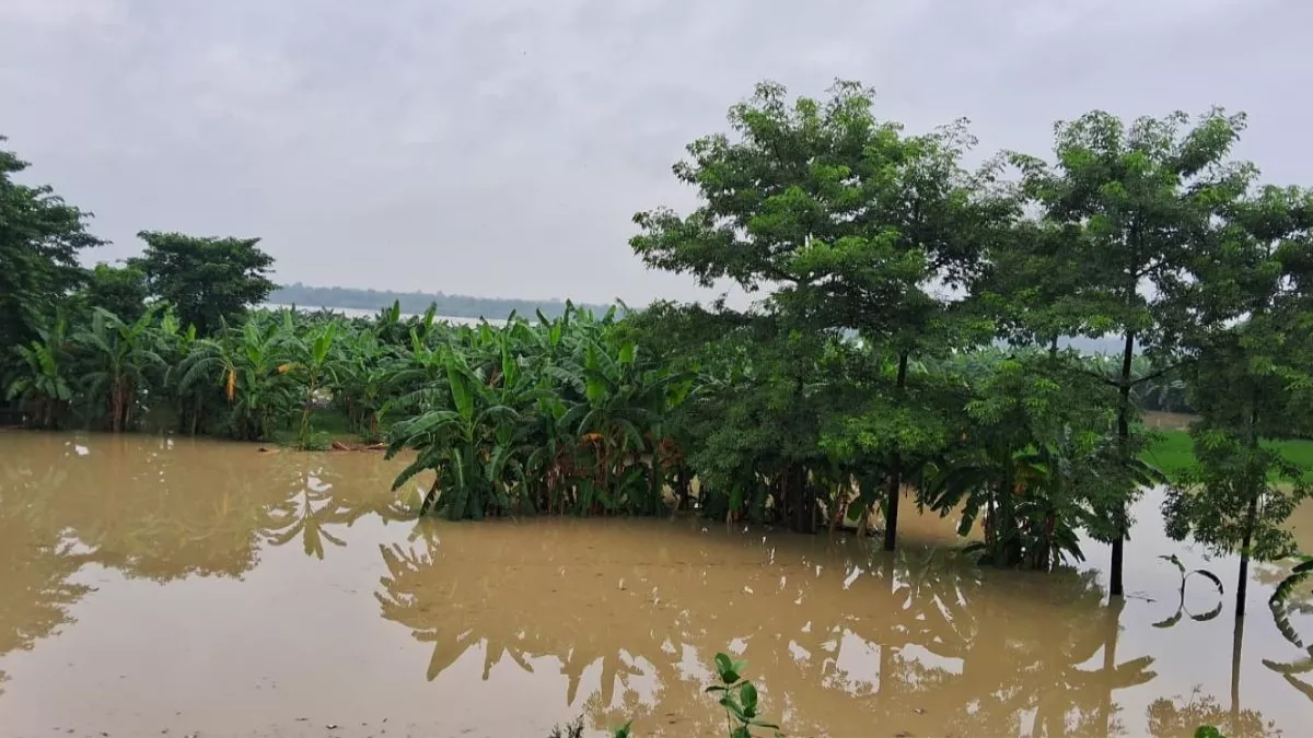 बागमती नदी लाल निशान के पार, बाढ़ का संकट अभी भी बरकरार;  पानी में डूबने से युवक की मौत