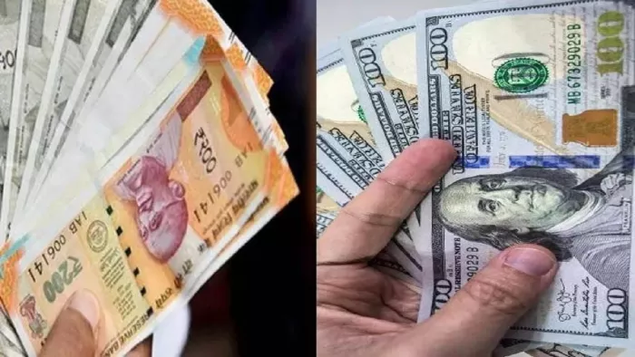 कारोबारी हफ्ते के पहले दिन डॉलर के मुकाबले रुपया हुआ मजबूत