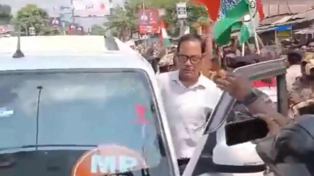 BJP Bengal Bandh LIVE: टीएमसी कार्यकर्ताओं ने रोकी बीजेपी सांसद की गाड़ी, हिरासत में लॉकेट चटर्जी और रूपा गांगुली