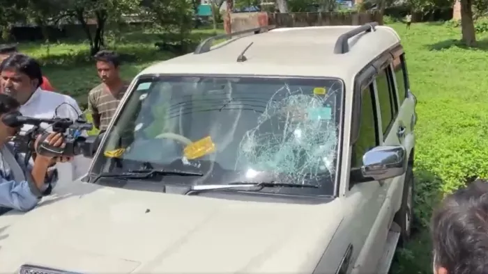 बंगाल बंद के दौरान कई जगहों पर हिंसा (फोटो- ANI)