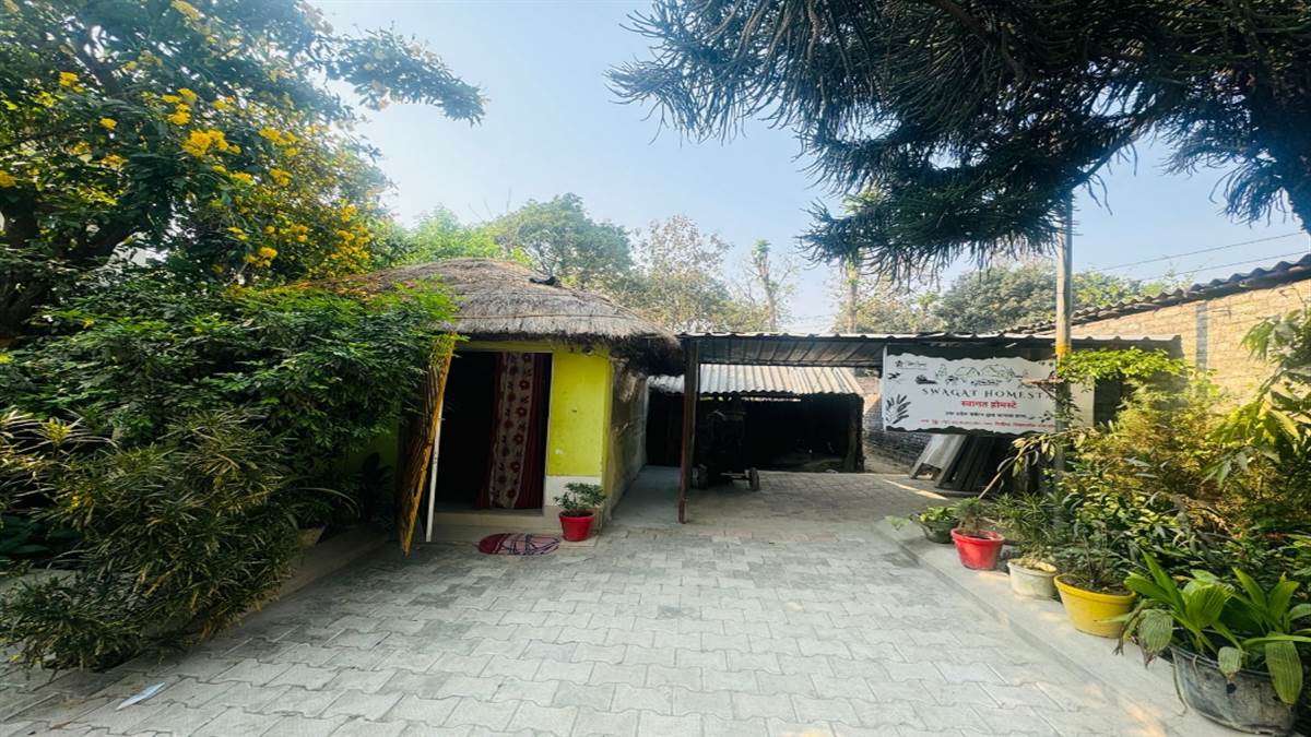 https://www.jagranimages.com/images/newimg/28082025/28_08_2025-27mrj_m_15_27082025_209.jpg