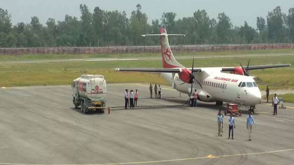 https://www.jagranimages.com/images/newimg/28082025/28_08_2025-air-service_24027779.jpg