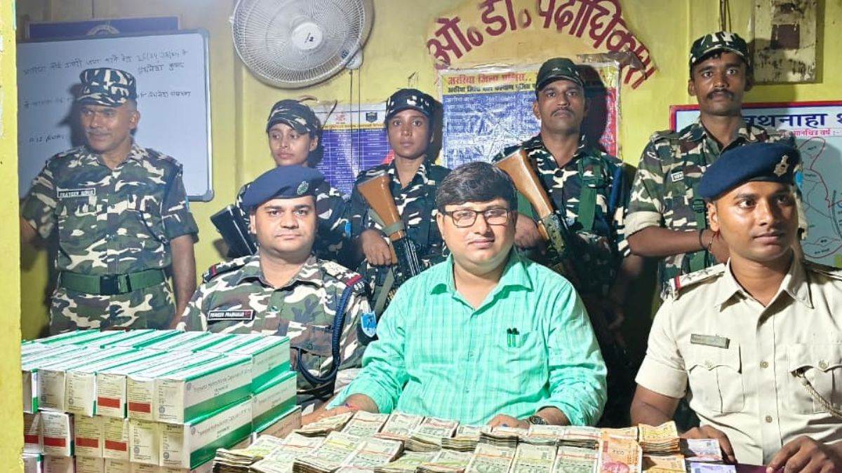https://www.jagranimages.com/images/newimg/28082025/28_08_2025-arariya_news_8_24028542.jpg