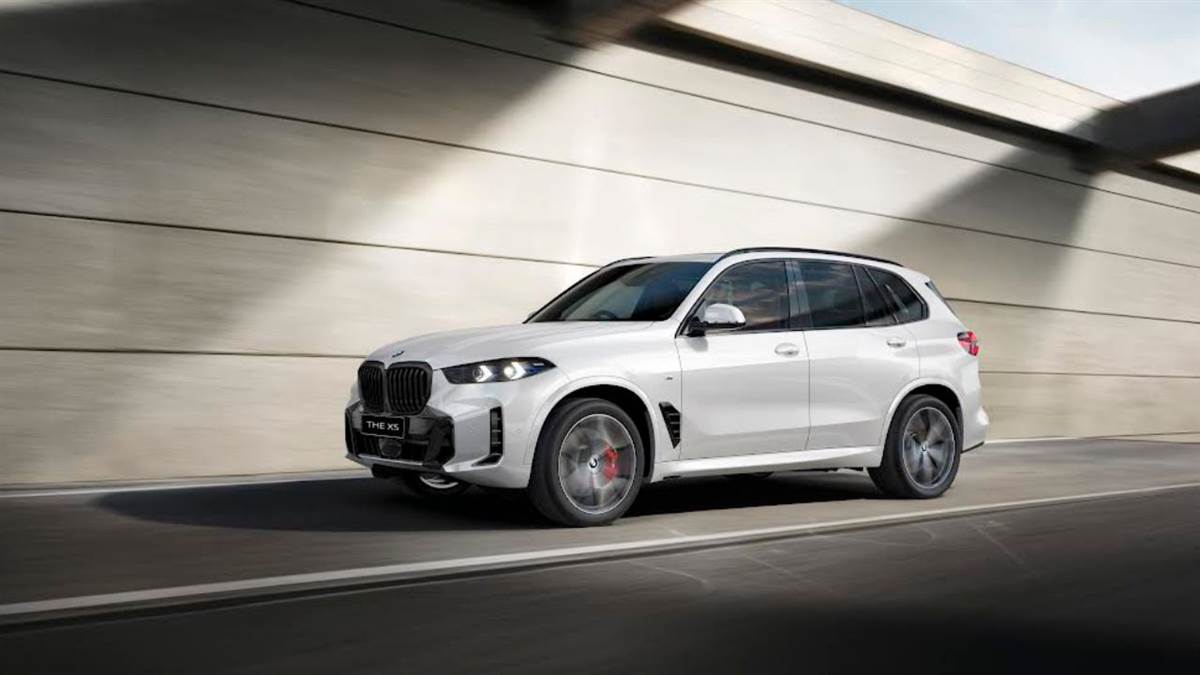 https://www.jagranimages.com/images/newimg/28082025/28_08_2025-bmw_x5_m_sport_02039_24027858.jpg