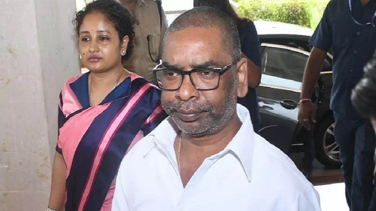 https://www.jagranimages.com/images/newimg/28082025/28_08_2025-hemant_soren_news_24028350_13296371.jpg