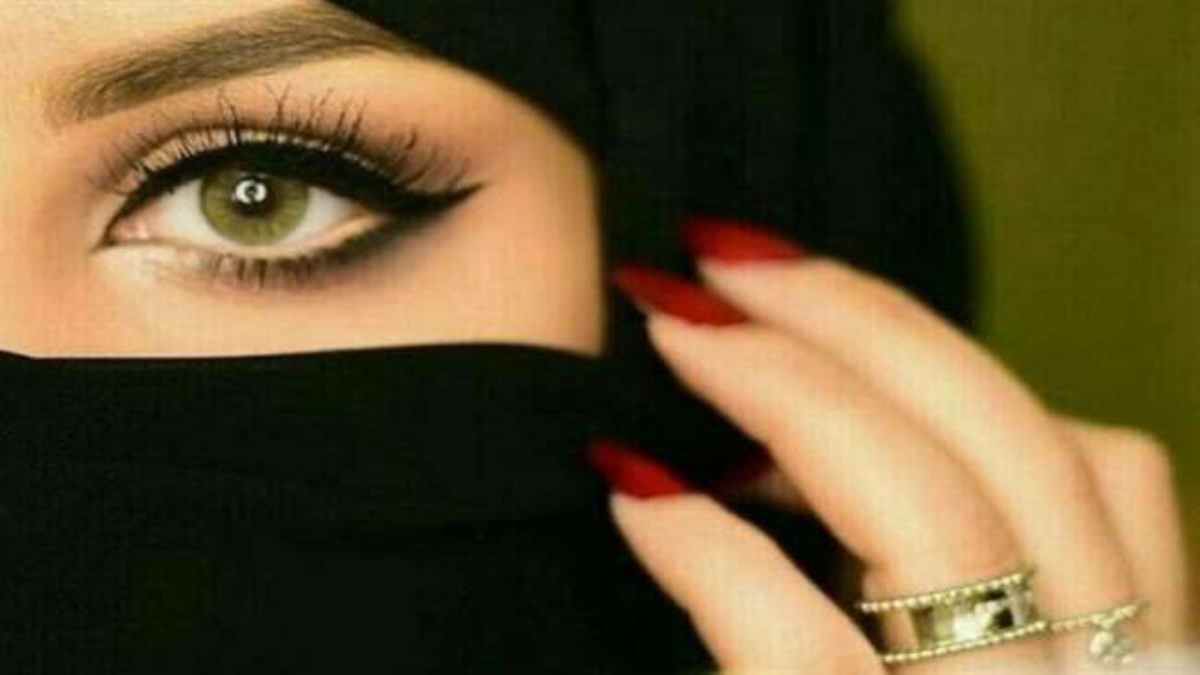 https://www.jagranimages.com/images/newimg/28082025/28_08_2025-honeytrap_24028469.jpg