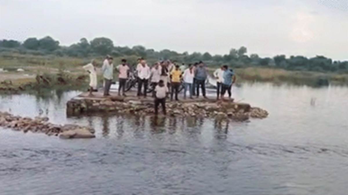 https://www.jagranimages.com/images/newimg/28082025/28_08_2025-jagran_photo_24027389.jpg