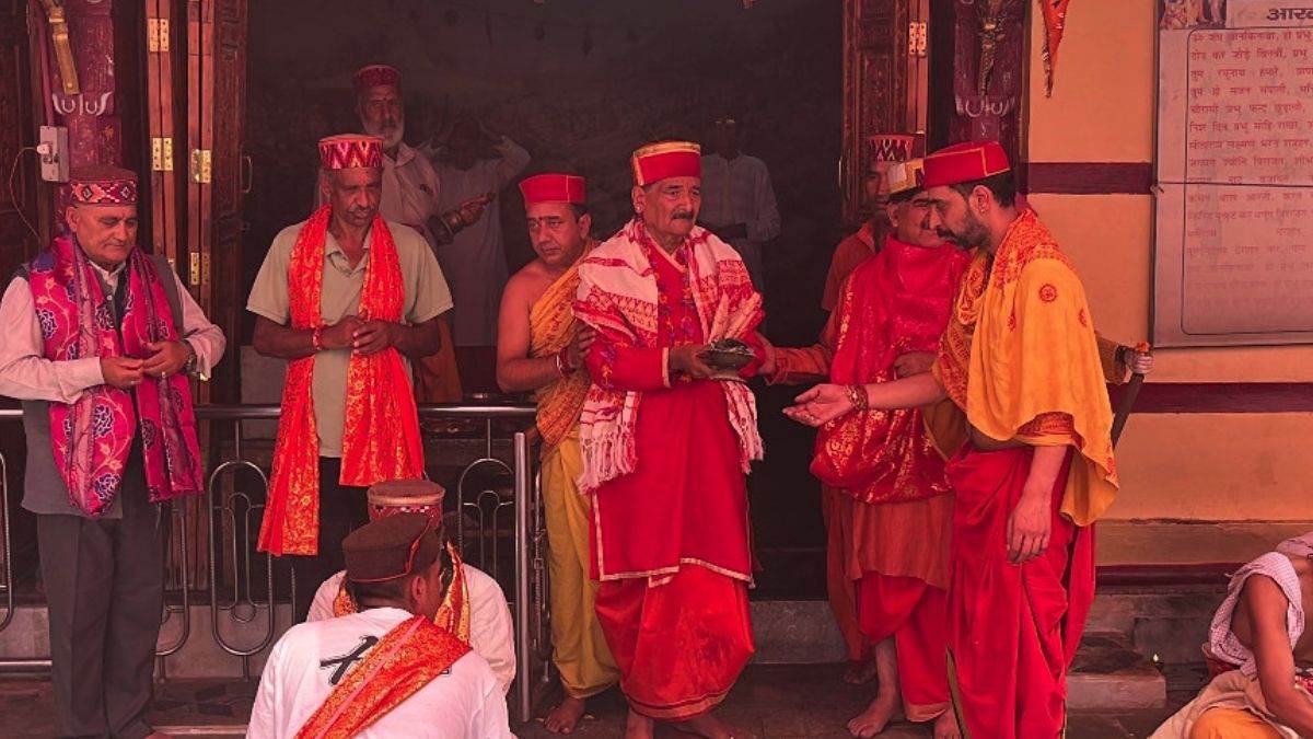 https://www.jagranimages.com/images/newimg/28082025/28_08_2025-kullu_jagati_24027743.jpg