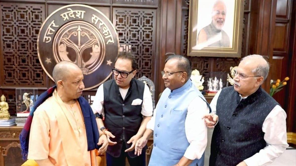 https://www.jagranimages.com/images/newimg/28082025/28_08_2025-noida_news_update_27_24027572.jpg