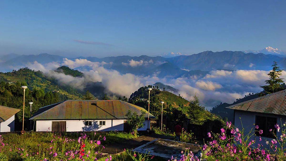 https://www.jagranimages.com/images/newimg/28082025/28_08_2025-pauri_garhwal_news_24027449.jpg