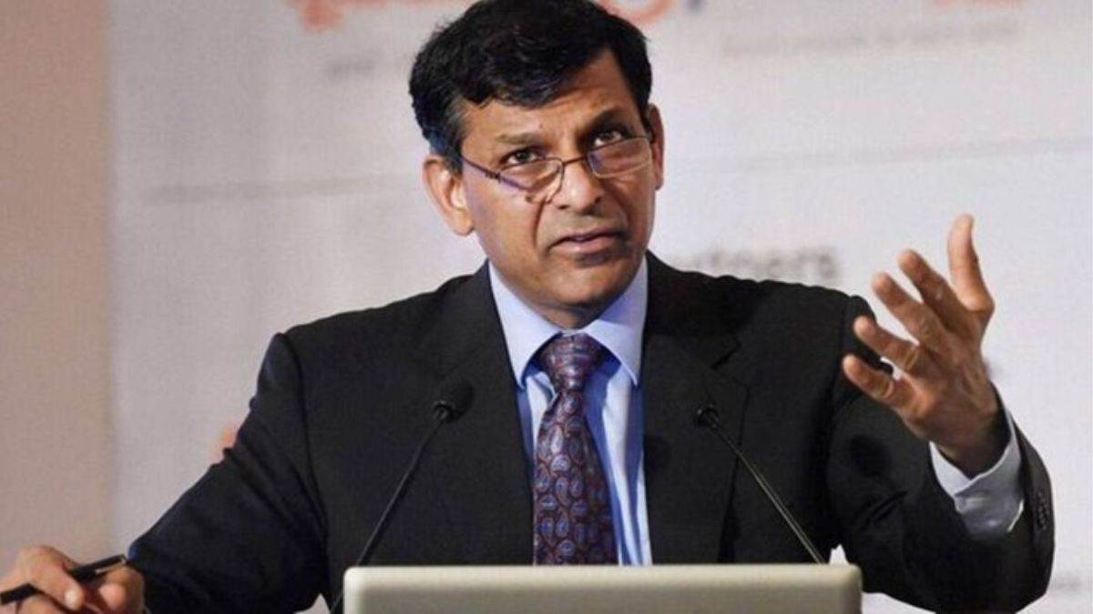 https://www.jagranimages.com/images/newimg/28082025/28_08_2025-raghuram_rajan_24027531.jpg