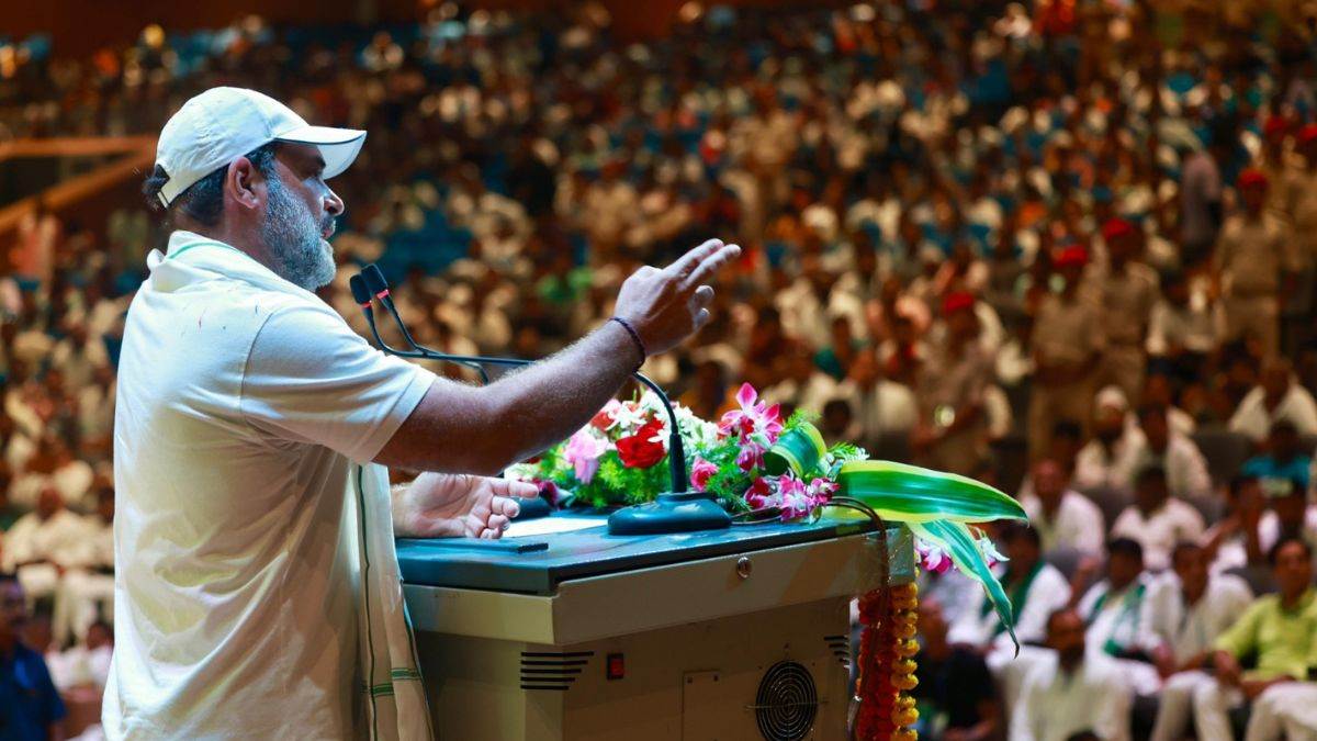 https://www.jagranimages.com/images/newimg/28082025/28_08_2025-rahul_gandhi_motihari_24028495.jpg