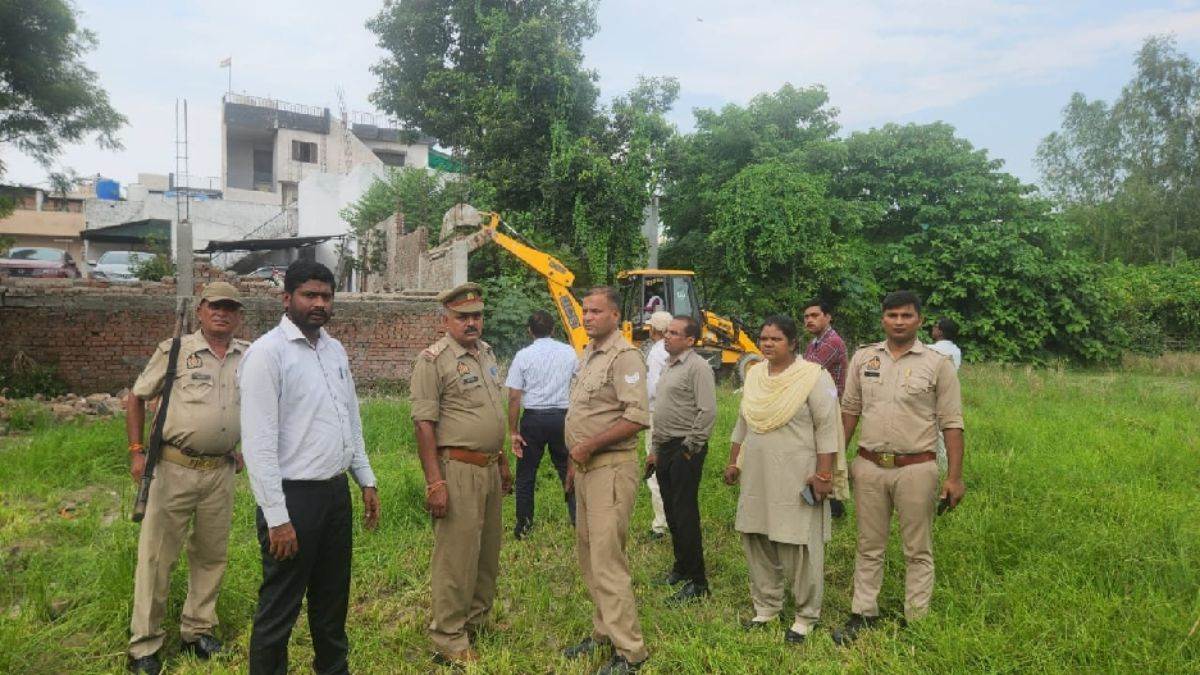 https://www.jagranimages.com/images/newimg/28082025/28_08_2025-rampur_news_24027768.jpg