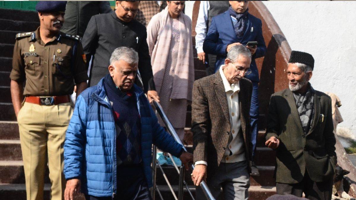 https://www.jagranimages.com/images/newimg/28082025/28_08_2025-sambhal_violence_1_24028256.jpg