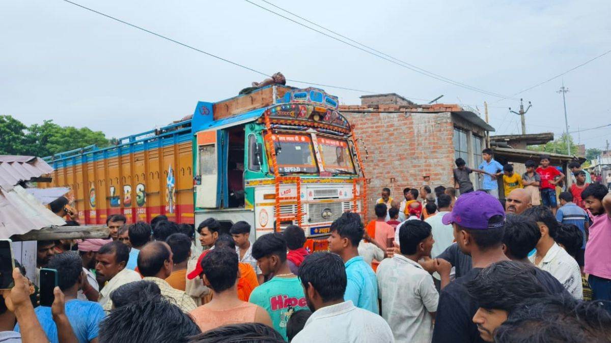 https://www.jagranimages.com/images/newimg/28082025/28_08_2025-sitamarhi_news_24028133.jpg