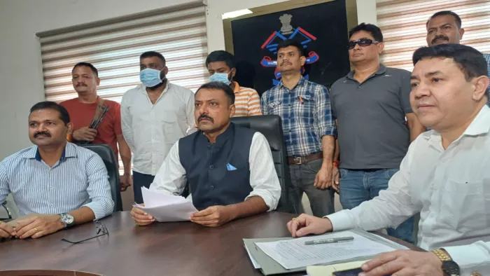 प्रवीण वाल्मीकी जोकि पूर्व में कुख्यात सुनील राठी गैंग का सदस्य रह चुका है।