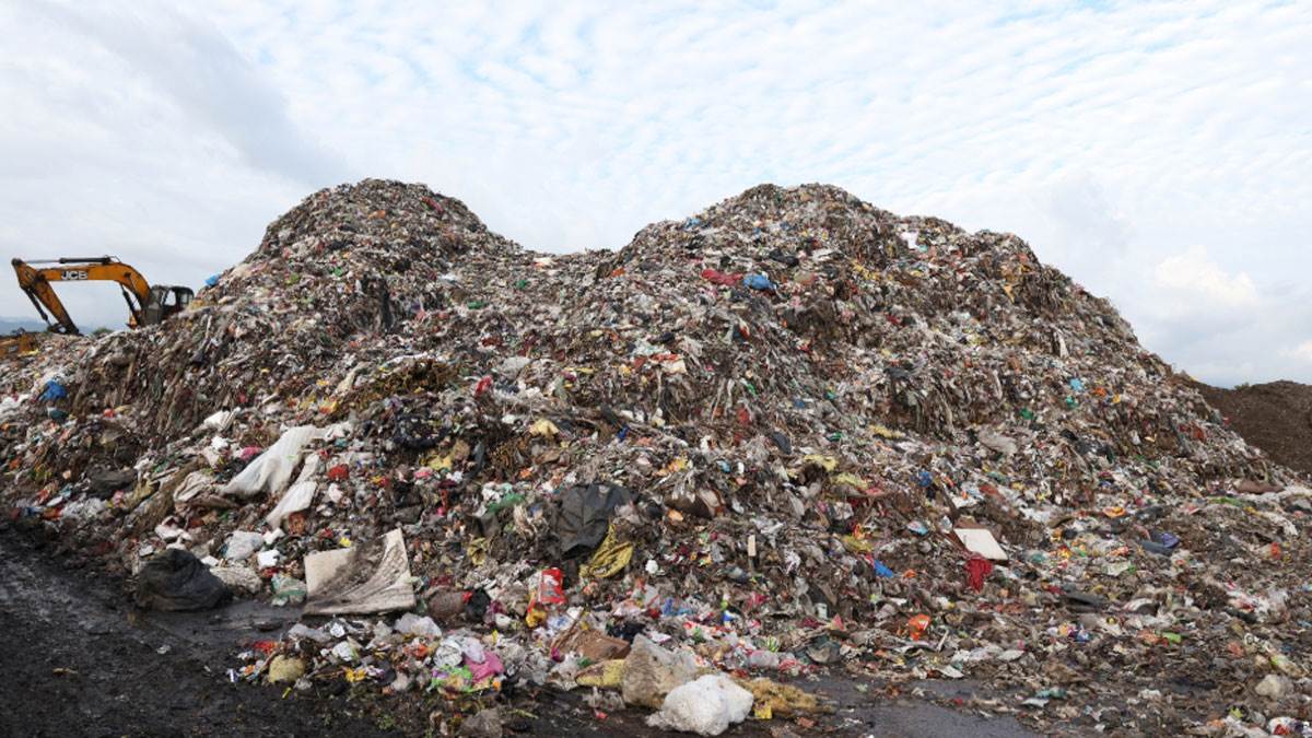 https://www.jagranimages.com/images/newimg/28082025/28_08_2025-waste-segregation_24028513_22520532.jpg