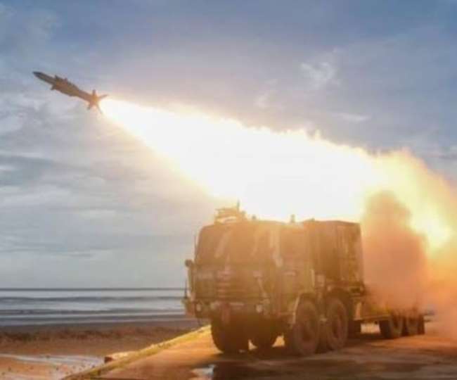 https://www.jagranimages.com/images/newimg/28092021/28_09_2021-akash_prime_missile_22062386_83656507.jpg