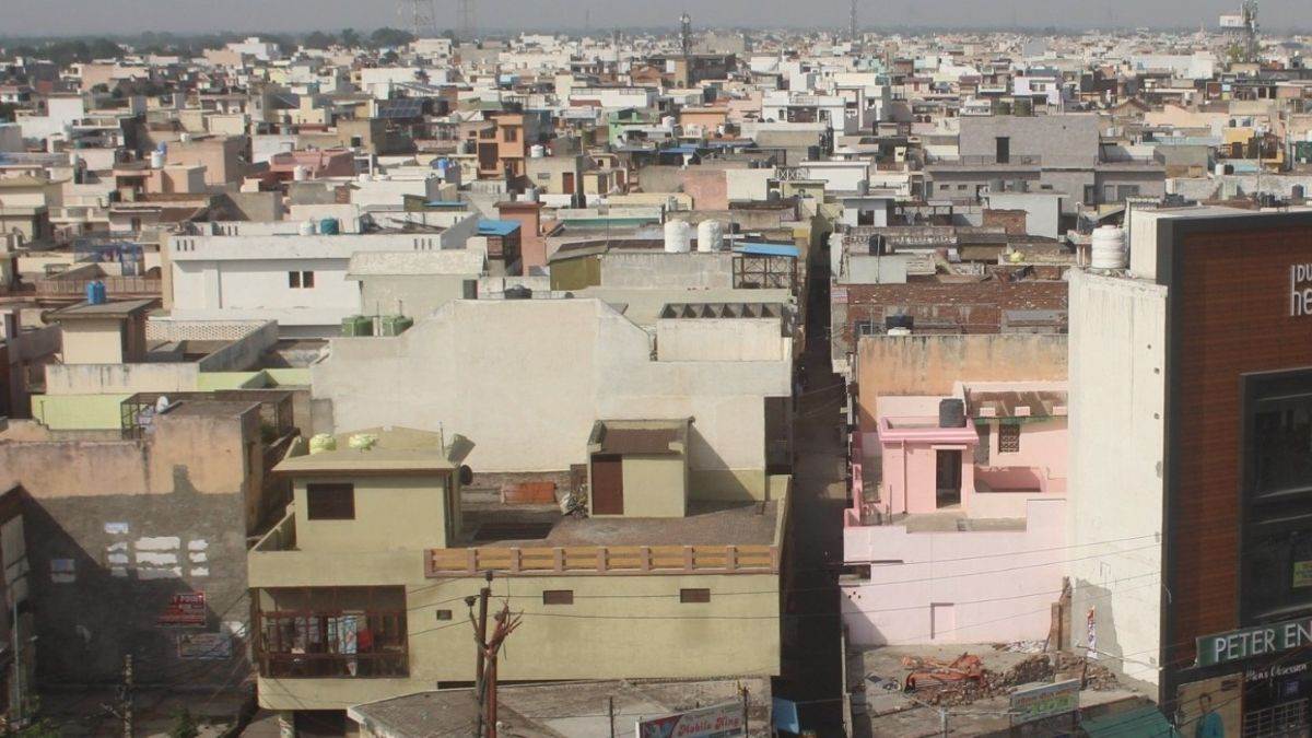 https://www.jagranimages.com/images/newimg/28092023/28_09_2023-hapur_photo_23542186.jpg