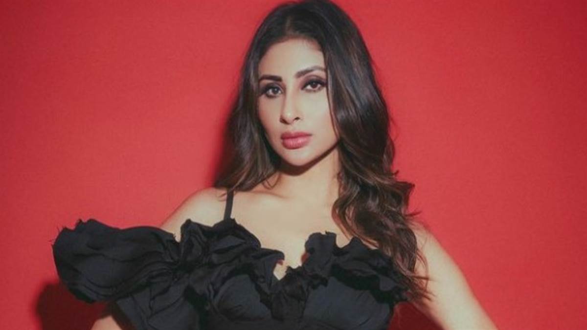 https://www.jagranimages.com/images/newimg/28092023/28_09_2023-mouni_roy_career_23542345.jpg