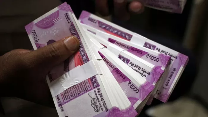 पटना से 30 लाख रुपये लेकर मोतिहारी जा रहा युवक को आरपीएफ ने ट्रेन से पकड़ा (फाइल फोटो)