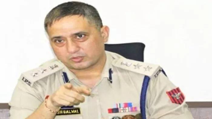 पुलवामा आतंकी हमले की जांच दल के सदस्य थे बलवाल (फोटो, एक्स)