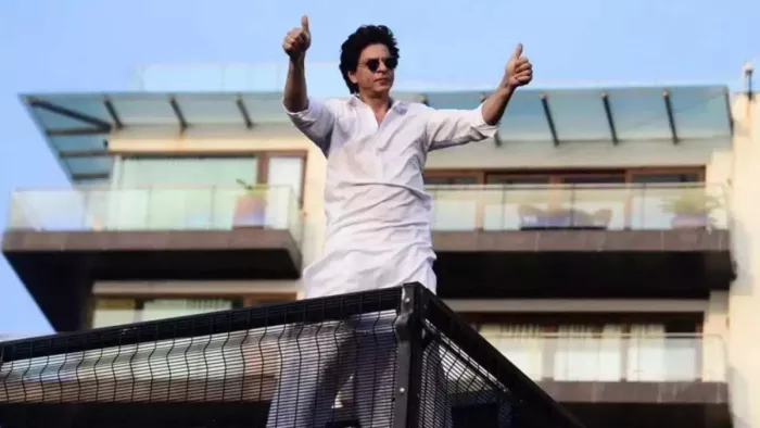 shah rukh khan AskSRK, shah rukh khan Home mannat