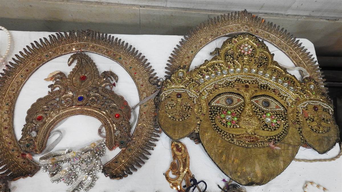 https://www.jagranimages.com/images/newimg/28092025/28_09_2025-27gkc_31_27092025_496.jpg