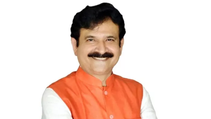 बदमाशों ने पूर्व विधायक समेत अन्य पर किया हमला। (जागरण)