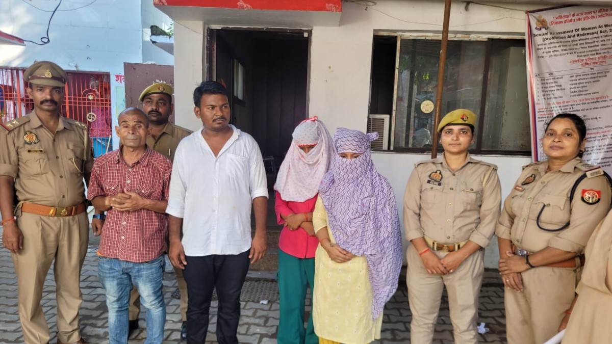 https://www.jagranimages.com/images/newimg/28092025/28_09_2025-arrest1_24063023.jpg