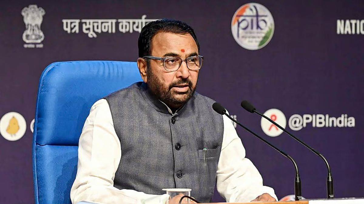 ayurveda to be included in school college health education ayush minister