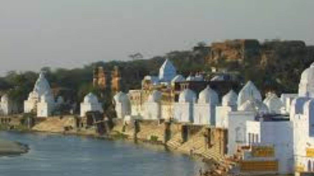 https://www.jagranimages.com/images/newimg/28092025/28_09_2025-bateshwar_nath_fair_24063003.jpg