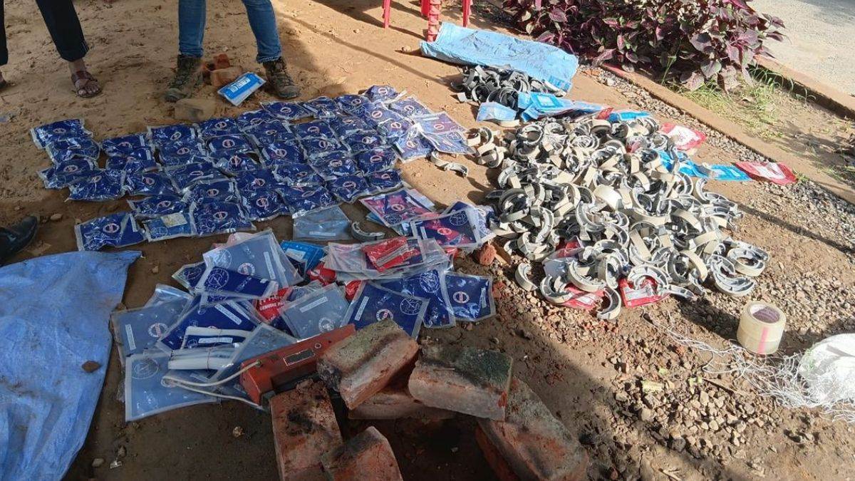 https://www.jagranimages.com/images/newimg/28092025/28_09_2025-counterfeit_automobile_spare_parts_24063246.jpg