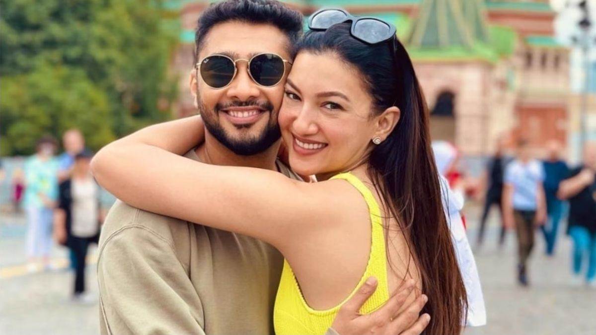 https://www.jagranimages.com/images/newimg/28092025/28_09_2025-gauahar_khan_24063515.jpg