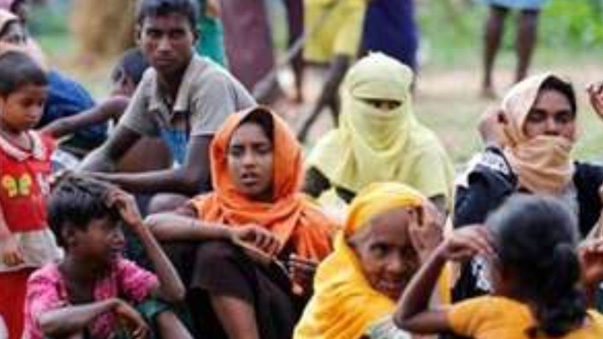 assam arrests and deports 24 illegal bangladeshi immigrants