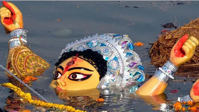 बिना लाइसेंस के नहीं होगी मूर्ति विसर्जन। फाइल फोटो