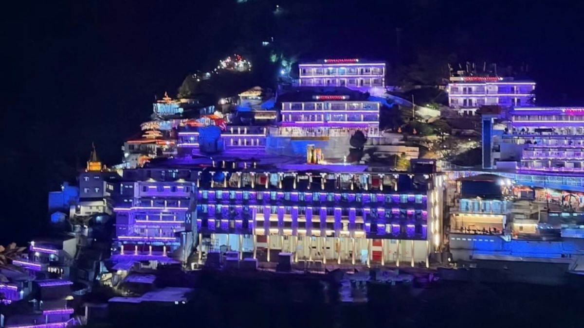 https://www.jagranimages.com/images/newimg/28092025/28_09_2025-maa_vaishno_devi_24062797.jpg