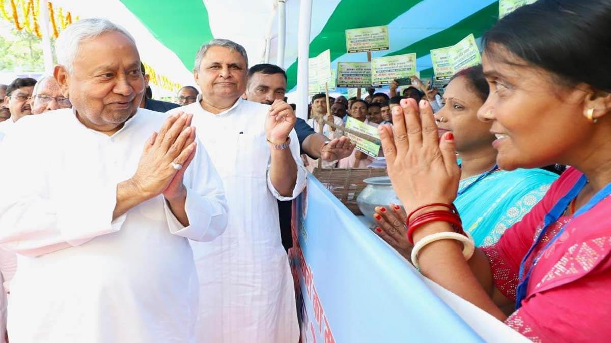 https://www.jagranimages.com/images/newimg/28092025/28_09_2025-nitish_kumar_katihar_24062794.jpg