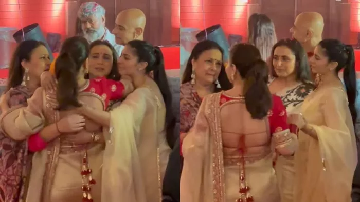 दुर्गा पूजा पंडाल में इमोशनल हुईं बहनें काजोल-रानी मुखर्जी। फोटो क्रेडिट- इंस्टाग्राम