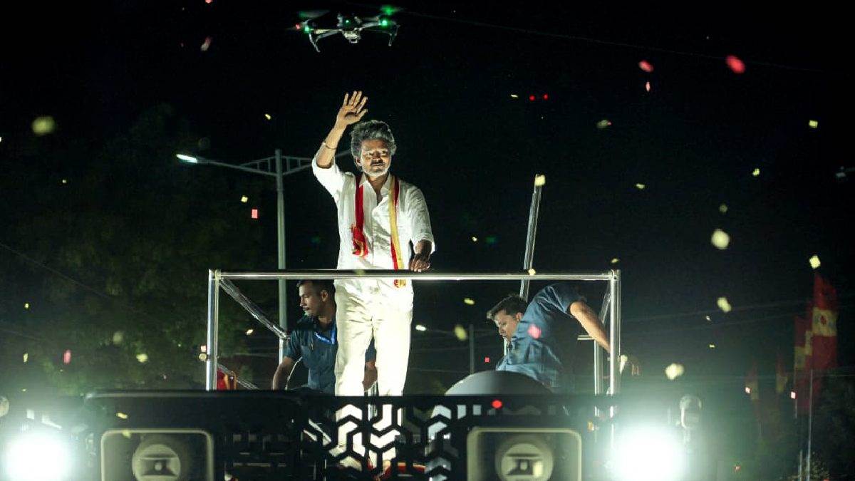 tamil nadu rally stampede actor vijay took flight from trichy to chennai video first reaction