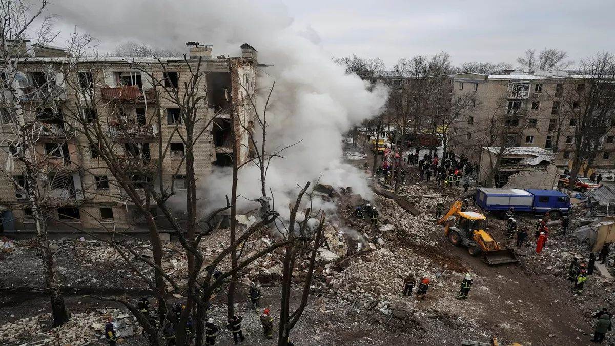 https://www.jagranimages.com/images/newimg/28092025/28_09_2025-ukraine_24063410.jpg