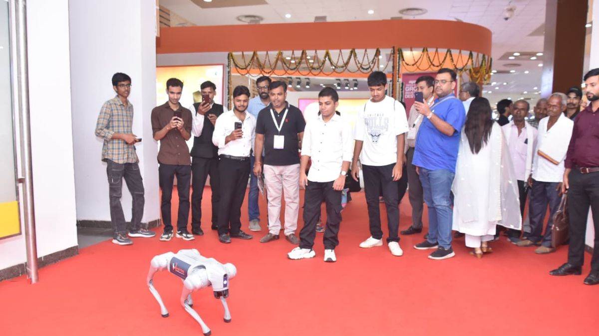https://www.jagranimages.com/images/newimg/28092025/28_09_2025-upits_2_24063736.jpg