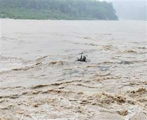 बाढ़ के पूर्वानुमान पर शोध कर रहे एनआइटी व इसरो।
