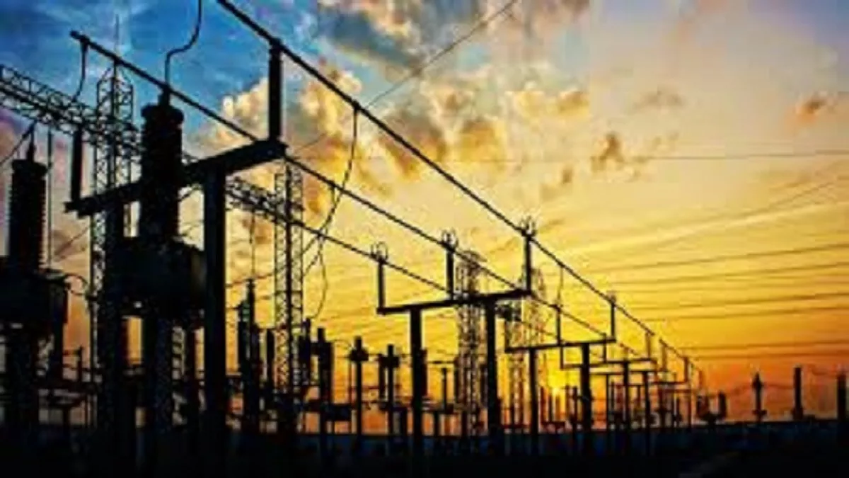 लटकते तारों का जंजाल होगा खत्‍म, मेरठ समेत 14 जिलों में विकसित होगा  अंडरग्राउंड बिजली सप्लाई सिस्टम - Underground power supply system will be  developed in 14 districts ...