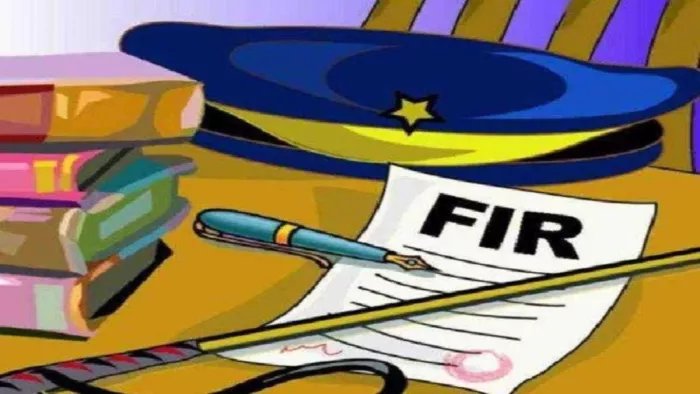 भोपाल में एक बुजुर्ग महिला ने बहू को प्रताड़ित के आरोप में बेटे के खिलाफ FIR दर्ज करवायी है