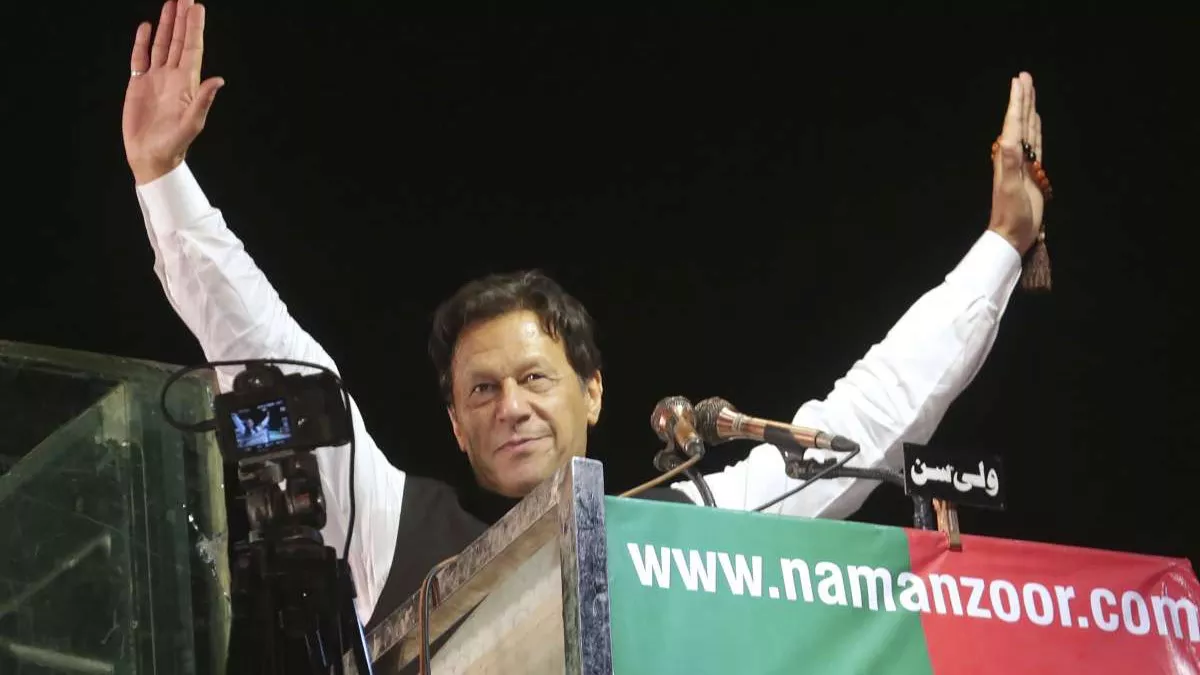 PTI Long March: इमरान खान का लान्‍ग मार्च शहबाज सरकार के लिए बन सकता है मुसीबत, जानें- पीटीआई चीफ ने क्‍या कहा