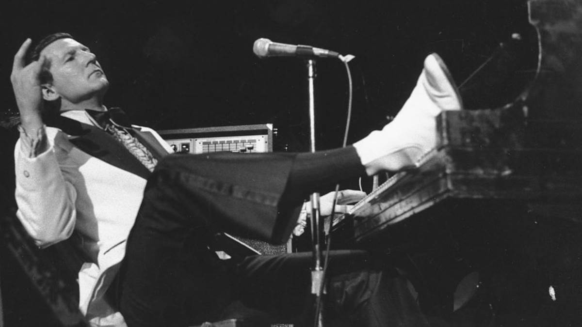 Jerry Lee Lewis Passed Away: 'रॉक एंड रोल' स्टार जेरी ली लेविस का 87 वर्ष की आयु में हुआ निधन, पढ़ें पूरी खबर - Jerry Lee Lewis Passed Away Great Balls of