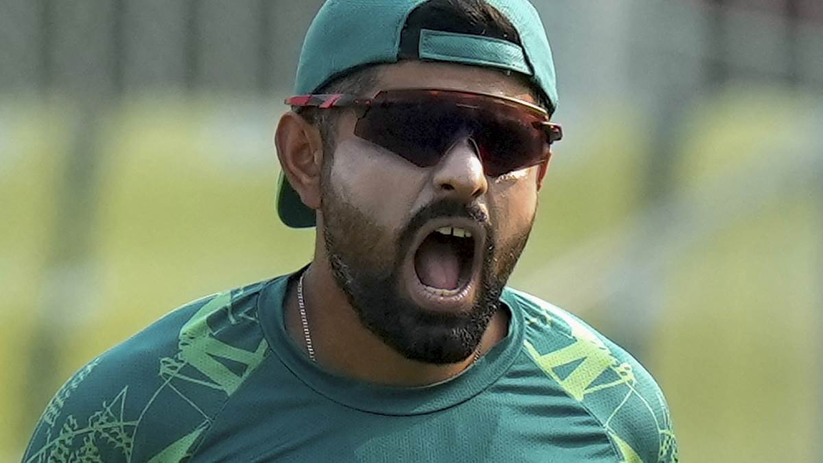 https://www.jagranimages.com/images/newimg/28102023/28_10_2023-babar_azam_wc_cap_23567477.jpg
