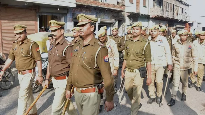 UP Policemen Forced Retirement: जबरिया रिटायर किये जाएंगे 50 से ऊपर की उम्र के पुलिस वाले