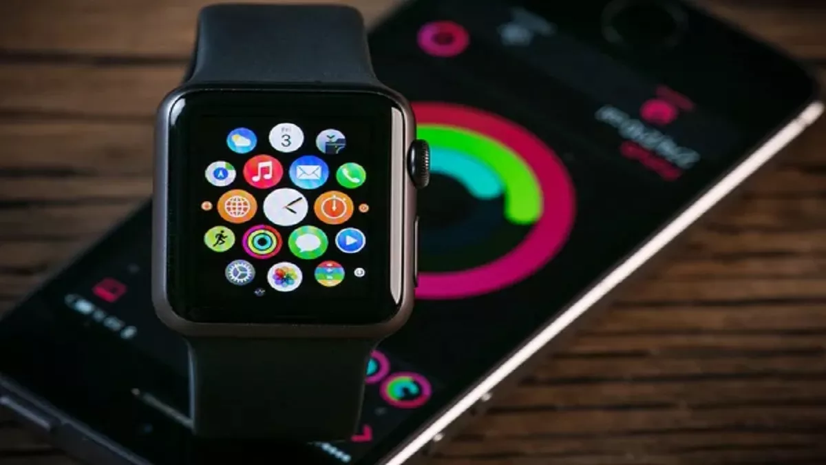 बेस्ट Samsung Smartwatch को पहनकर आएगा अपना भी जमाना, कम कीमत और धांसू फीचर से मचा गया हंगामा